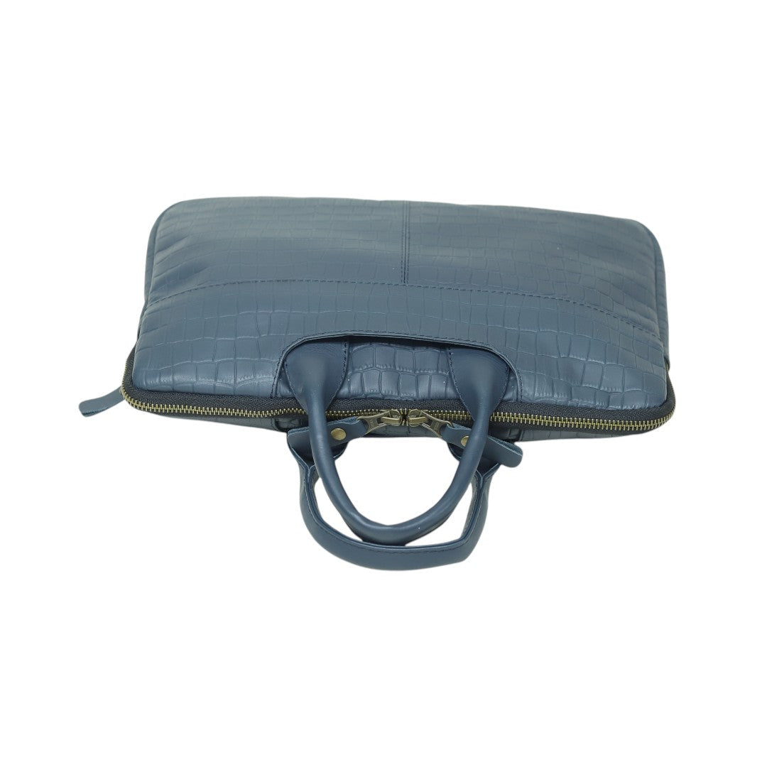 The Executive Croc Sleeve – Prussian Blue