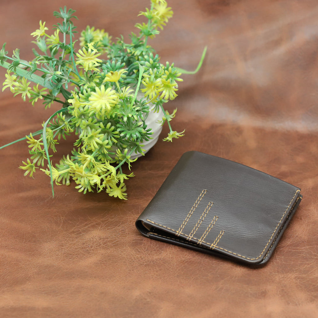 The Minimalist Executive Stitched Bifold