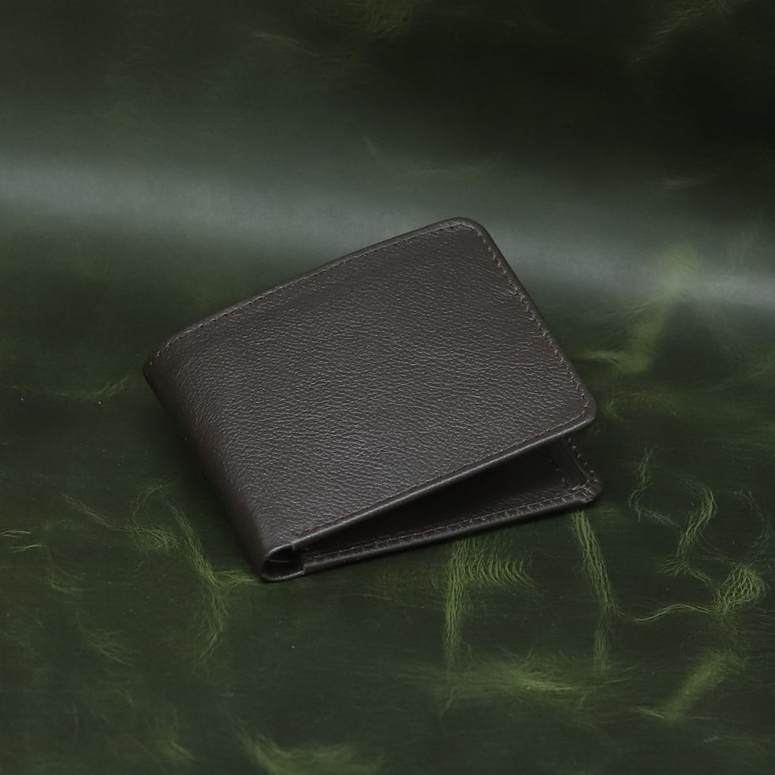 Minimalist Bi-Fold Leather Wallet with Coin Pocket