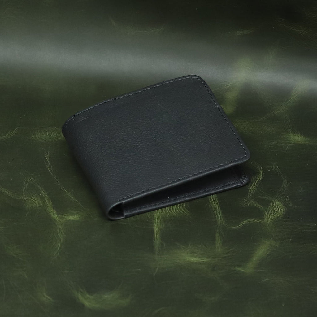Minimalist Bi-Fold Leather Wallet with Coin Pocket